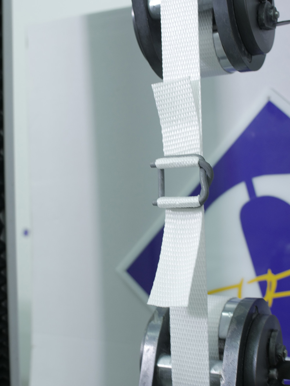 Image of Tensile test device