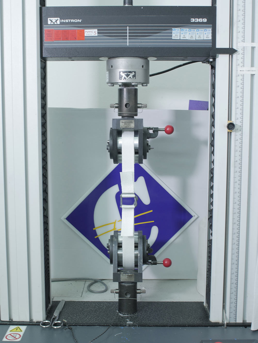 Image of Tensile test device