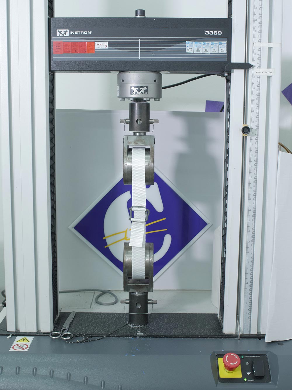 Image of Tensile test device